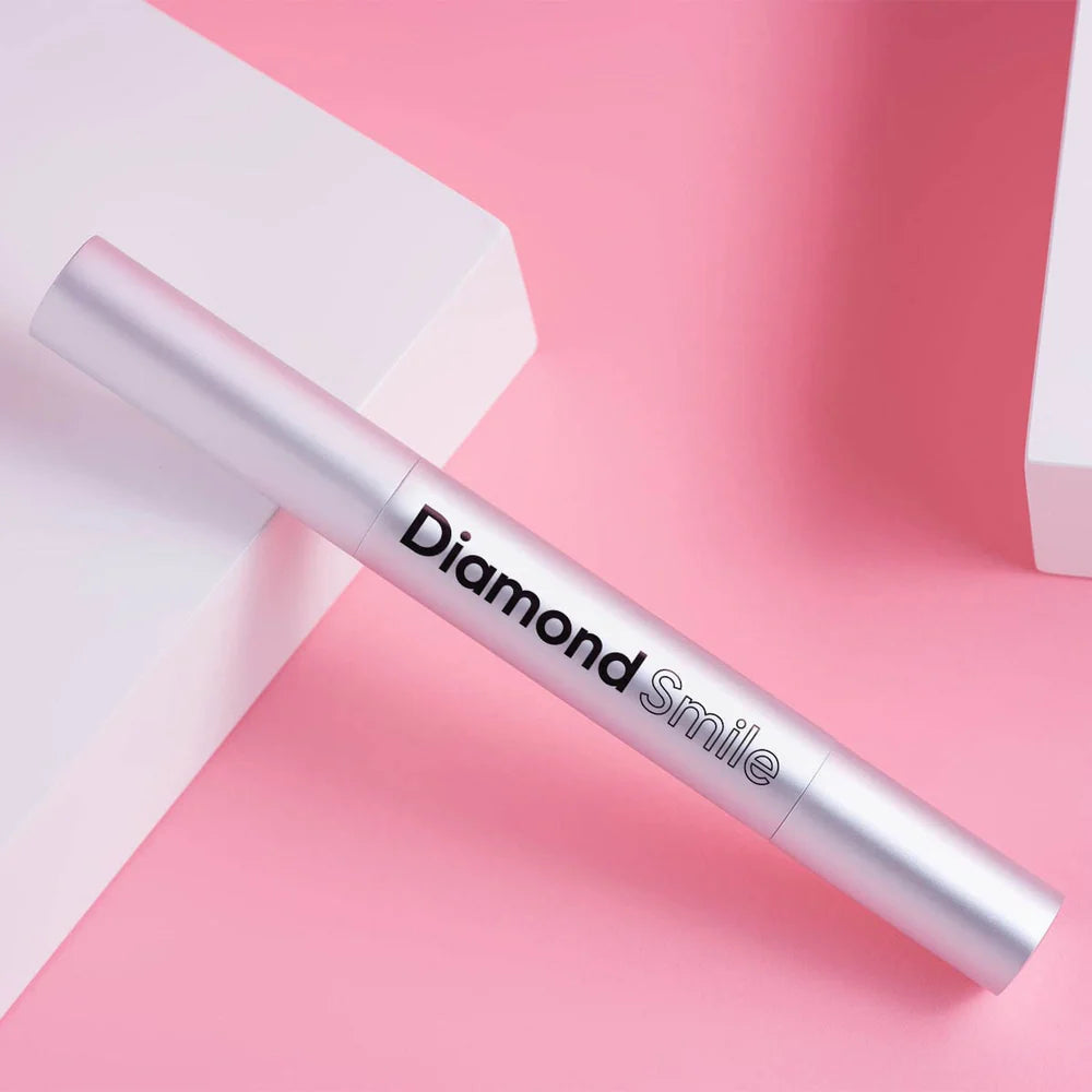 Slim teeth whitening pen suitable for travel and daily use