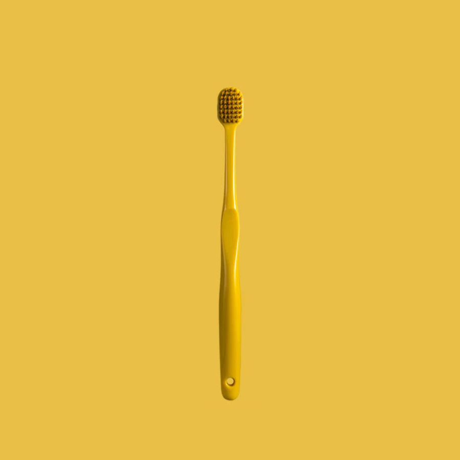 Ultra-fine bristles for a comfortable, thorough clean